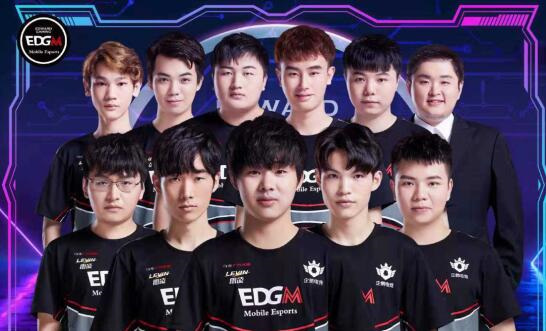 足球对于门 足球对于门